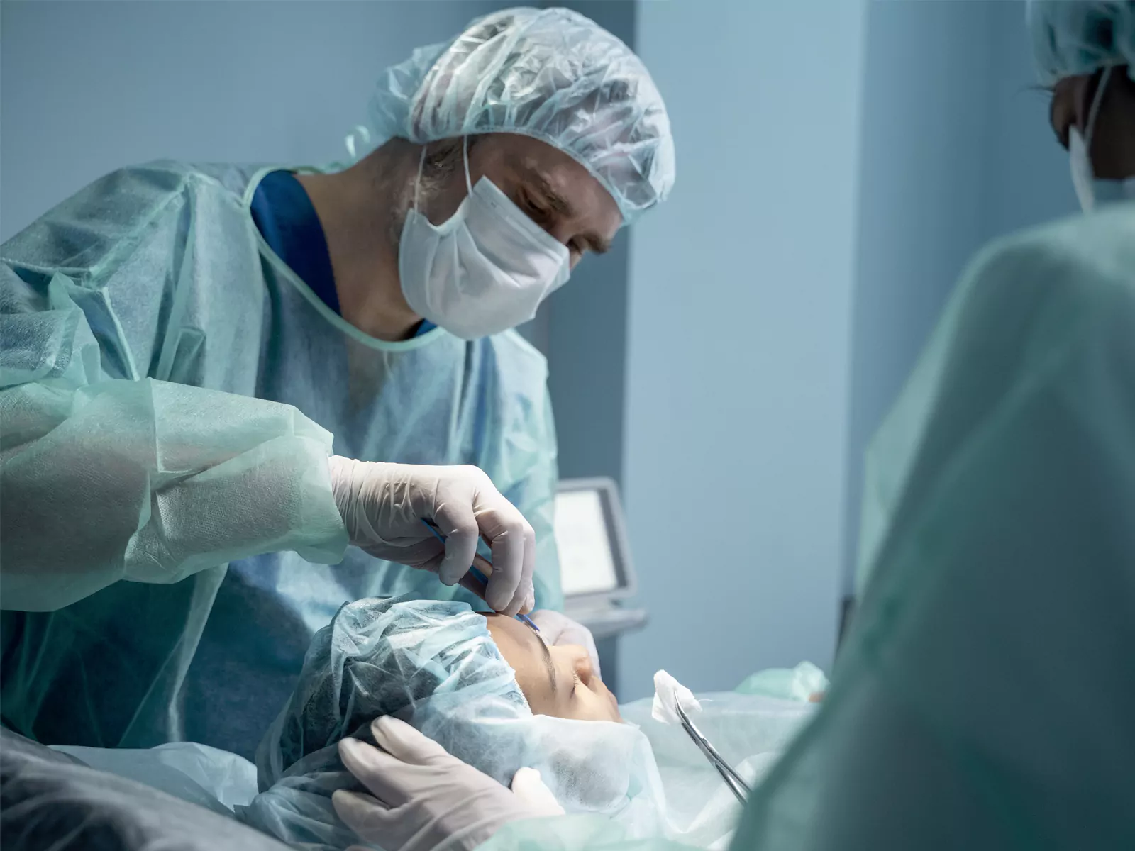 جراحی سپتوپلاستی برای درمان خروپف ناشی از انحراف بینی