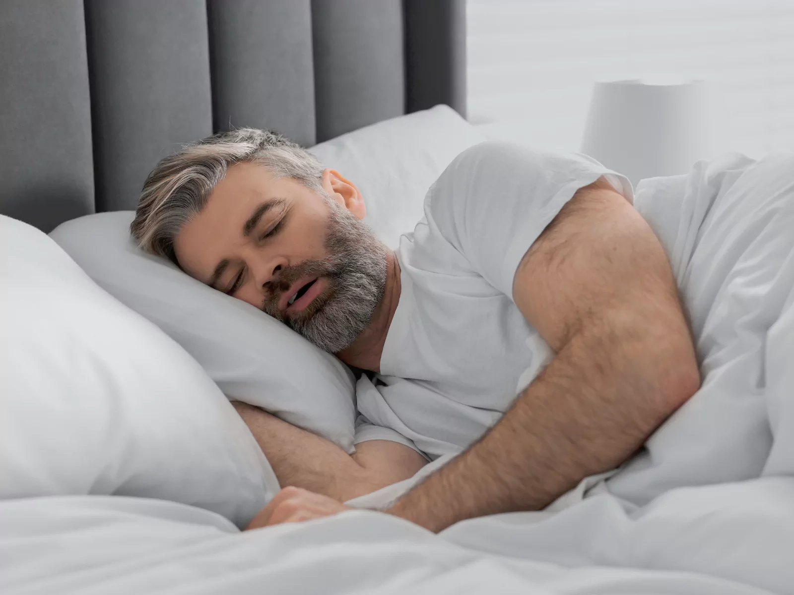 آپنه انسدادی خواب و خوابیدن به پهلو